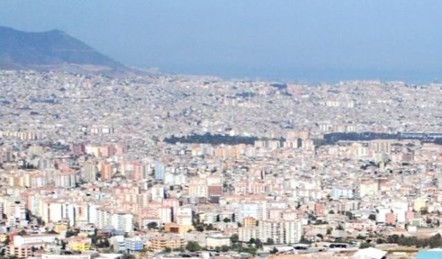 İzmir Buca mahalleleri isimleri nüfusları Buca ilçesi 2021 nüfusu ne kadar?