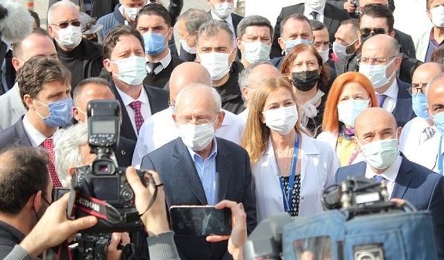 İzmir Karşıyaka’da Kemal Kılıçdaroğlu’na imar tepkisi