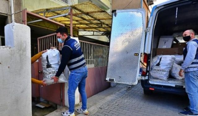 İzmir Büyükşehir Belediyesi odun kömür yakacak yardımı soba battaniye yardımı başladı