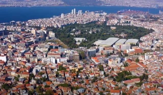 İzmir’de 2022 kentsel dönüşüm yılı olacak