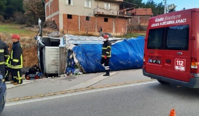 Kütahya Gediz Uşak karayolunda trafik kazası: 1 ölü, 1 yaralı