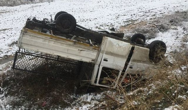 Manisa Alaşehir Piyadeler Mahallesi trafik kazası: 2 yaralı