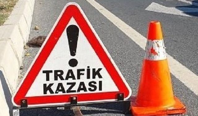 Aydın Germencik Atatürk Caddesi trafik kazası: Servis minibüsleri çarpıştı