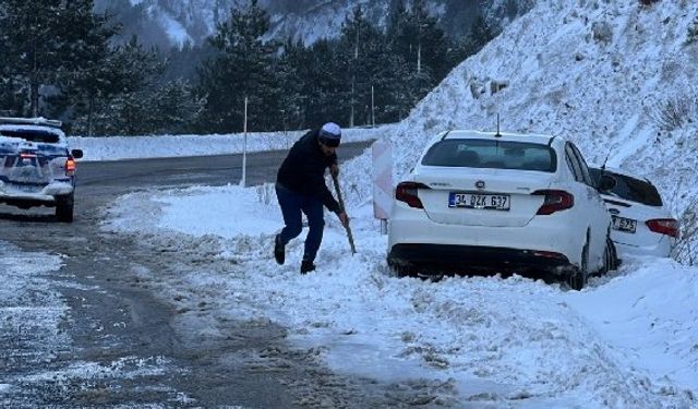 Kütahya Domaniç İnegöl karayolunda trafik kazası