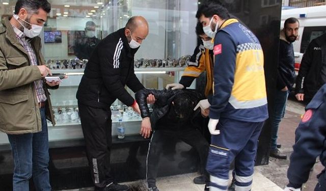 Manisa Şehzadeler Yarhasanlar Mahallesi’nde gençlerin kavgası: 2 yaralı