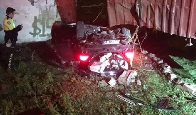 Aydın Söke Garnizon Kavşağı trafik kazası: 2 yaralı