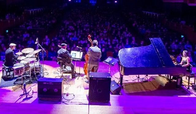 İzmir Avrupa Caz Festivali 2022 konser etkinlikleri programı başladı