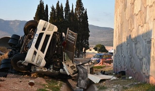İzmir Menemen trafik kazası: Kuzey İzmir Otoyolu’nda Orhan Gül hayatını kaybetti