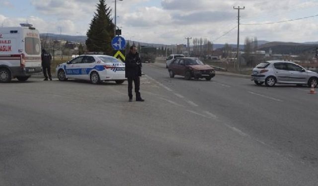 Kütahya Tavşanlı trafik kazası: Tavşanlı çevreyolu Çukurköy kavşağı trafik kazası