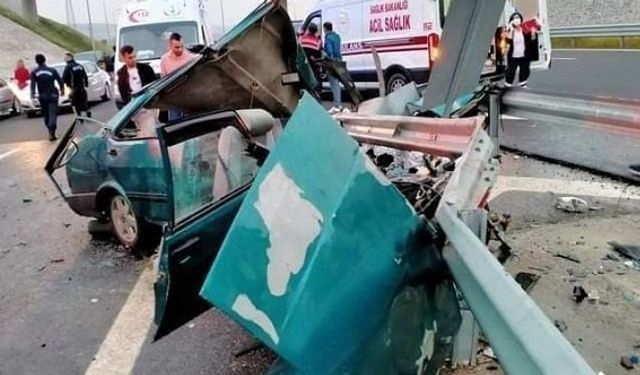 İzmir Menemen trafik kazası: Kuzey Ege Otoyolunda Fırat Yasak ve Enes Erol hayatını kaybetti