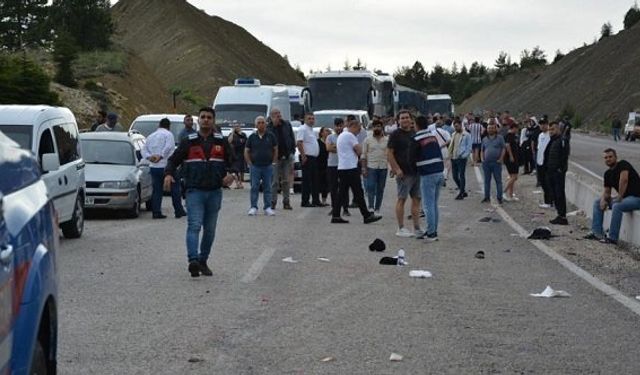 Denizli Korkuteli Fethiye karayolu trafik kazası Yukarı Karaman’da trafik kazası