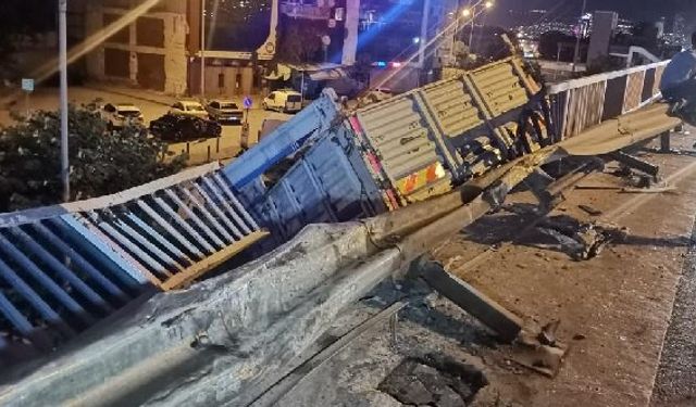 İzmir Konak Mürselpaşa Bulvarı trafik kazası: Şaraphane Köprüsünde Hülya Çapkınoğlu öldü