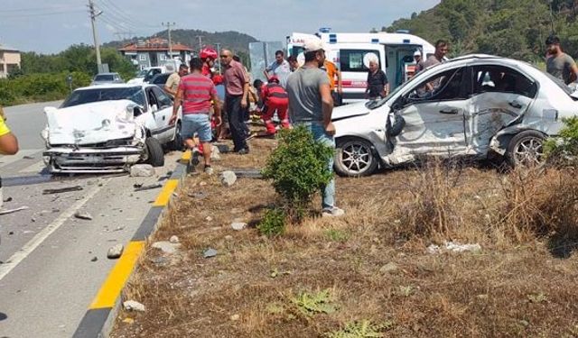 Muğla Dalaman trafik kazası Dalaman Fethiye karayolu trafik kazası: 4 yaralı