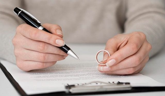 Boşanma Davaları Hakkında Sıkça Sorulan Sorular
