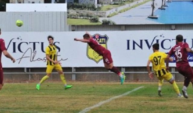 İzmir Alaçatıspor sahasında 1-1 berabere kaldı