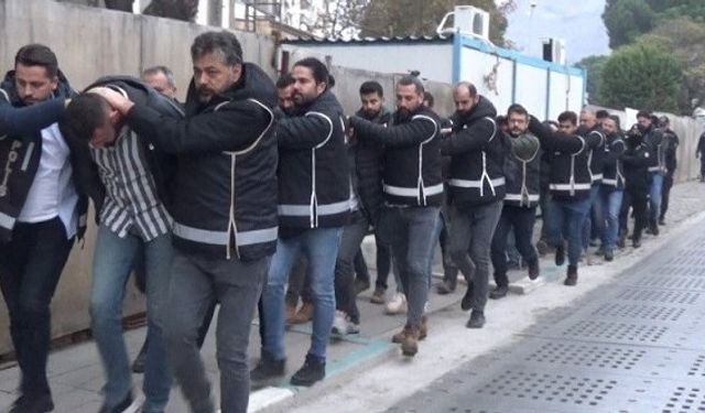 İzmir Baybekler çetesi suç örgütüne operasyon: Adliyeye sevk edildiler