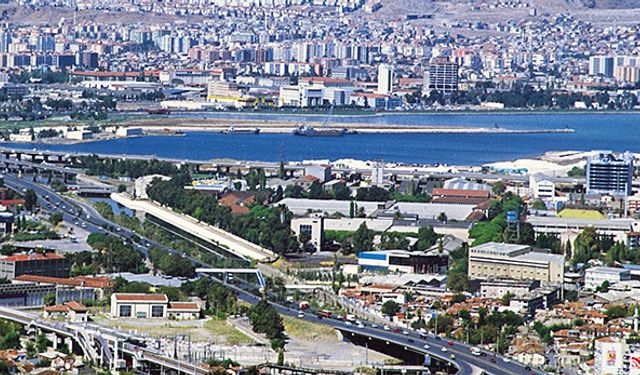 29 Ağustos 2019 Perşembe günü İzmir'de hava durumu rüzgarlı olacak