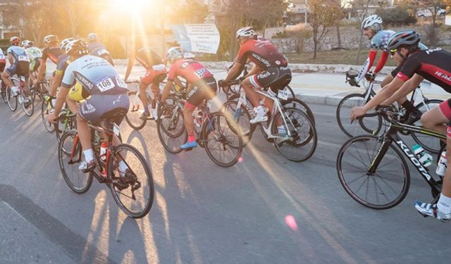 Çeşme bisiklet yarışları Gran Fondo başlıyor