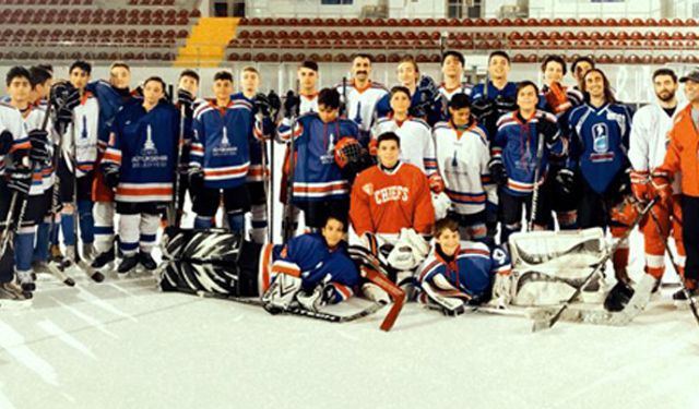 İzmir Büyükşehir Belediyespor Hokey Takımı sezonu açıyor