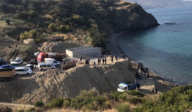 Karaburun Hasseki Mahallesi'nde yıkım çalışmaları başladı