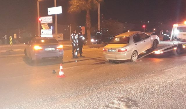 Aliağa Tüpraş Kavşağı'nda trafik kazası