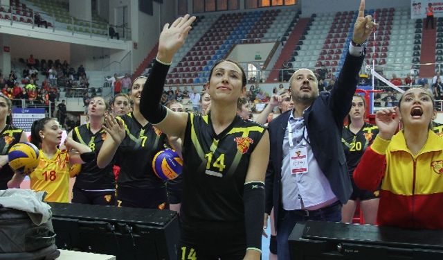 İzmir voleybol derbisi, Göztepe-Karşıyaka maçında olaylar çıktı