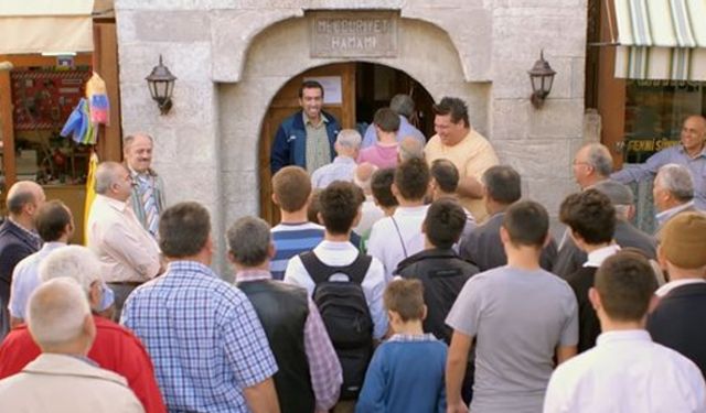 Çarşı Pazar filmindeki hamam nerede, hangi hamamda çekildi nerede, oyuncuları, ne zaman kaç yılında çekildi?