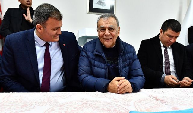 Aziz Kocaoğlu, Tarım Bakanı'nı patates ithalatı nedeniyle hedef aldı