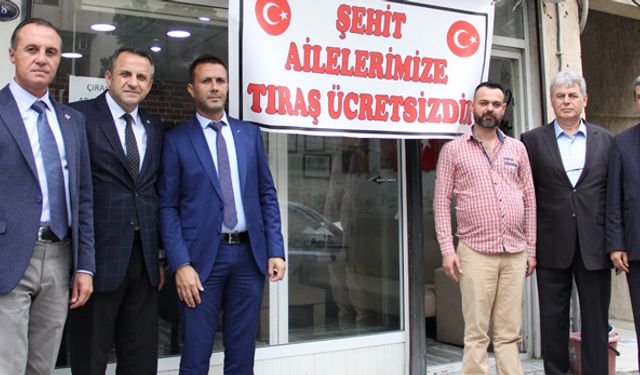 Balçovalı berber Poyraz Demirbilek alkış topladı