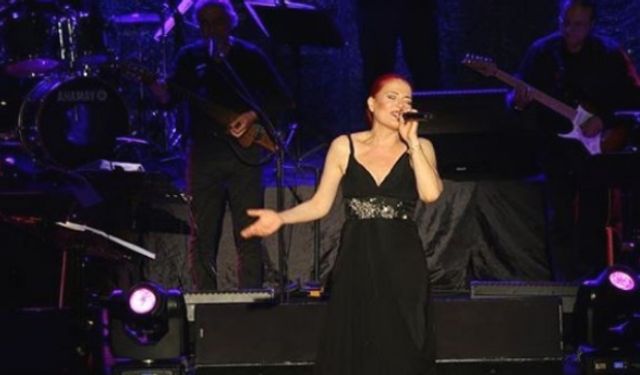 Candan Erçetin İzmir konser etkinliği 12 Ekim’de Kültürpark’da