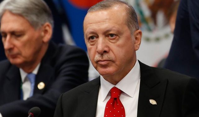 Cumhurbaşkanı Recep Tayyip Erdoğan da ''10 Years Challenge'' Akımına Dahil Oldu