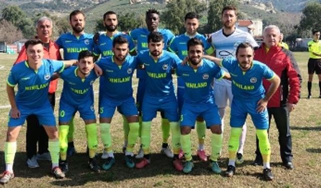 Foça Belediyespor Güzeltepe Gençlik’i 3-0 yendi