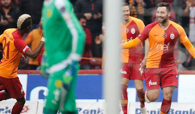 Galatasaray, Ankaragücü maçında gol yağdırdı: 6-0.