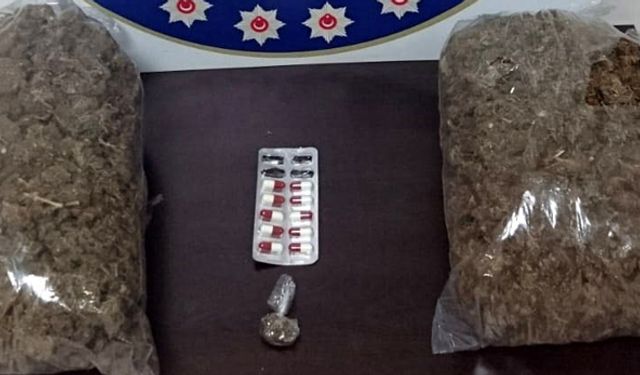 İzmir 3. Sınıf Emniyet Müdürü, 2 kilo uyuşturucuyla yakalandı