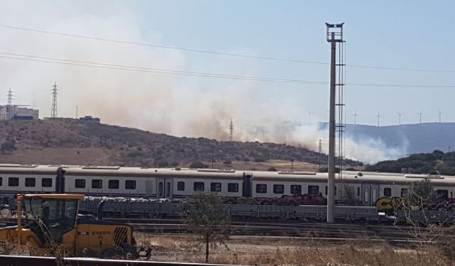 İzmir Aliağa'da yangın çıktı