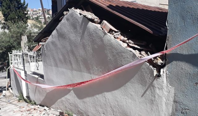 İzmir Buca'da mutfak tüpü bomba gibi patladı