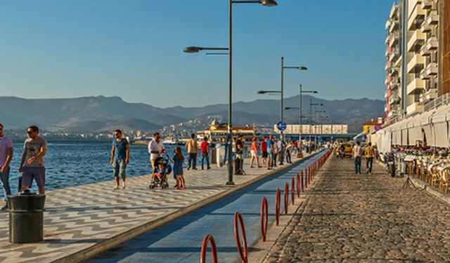 İzmir'de yağmur bitti! 9 Mayıs İzmir hava durumu...