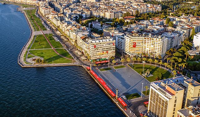 İzmir deprem sonrası ve afet toplanma alanları Buca, Bornova, Karşıyaka, Konak, Karabağlar, Bayraklı