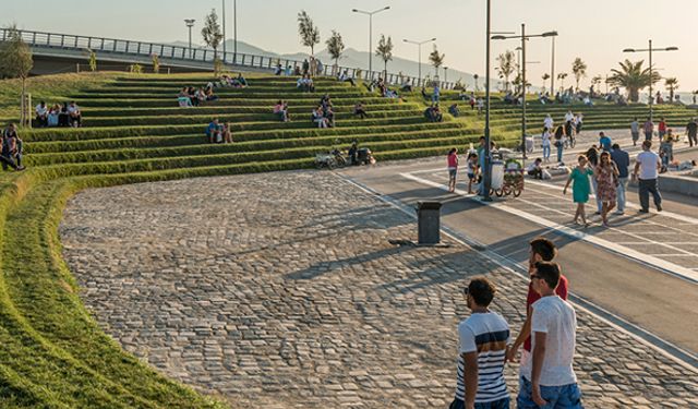 İzmir'e yaz geldi! 10 Mayıs İzmir hava durumu...