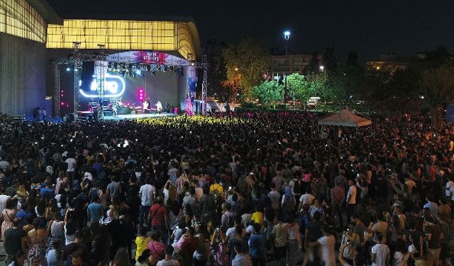 İzmir Fuarı konserleri