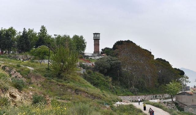 İzmir Kadifekale turizme kazandırılacak