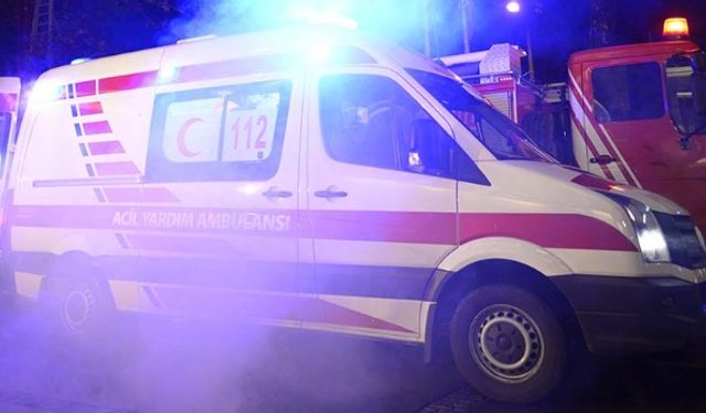 İzmir Kemalpaşa Sütçüler mevkiinde zincirleme kaza: 1 ölü 1 yaralı