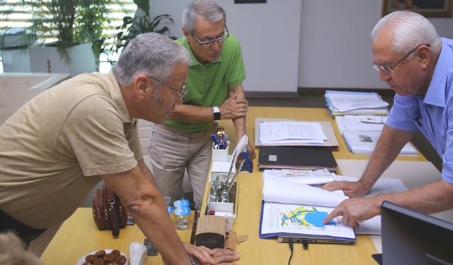 Karabağlar’da gündem: Poligon Deresi ve İzmir Demokrasi Üniversitesi