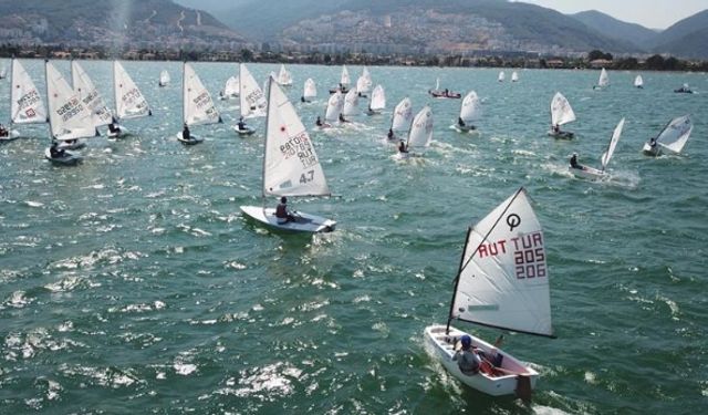 Narlıdere Deniz Festivali, yelken yarışları ile sona erdi