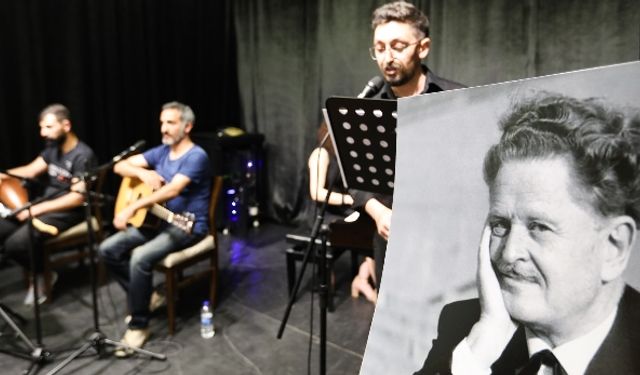 Nazım Hikmet’in şiirleri İzmir Buca’da yankılandı