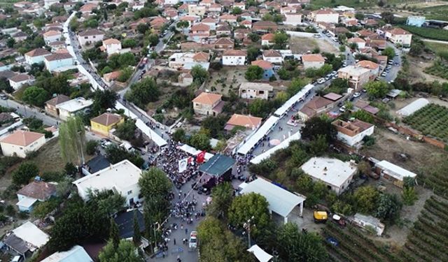 Selçuk'ta vatandaşlar, mermer ocağına karşı bir oldu