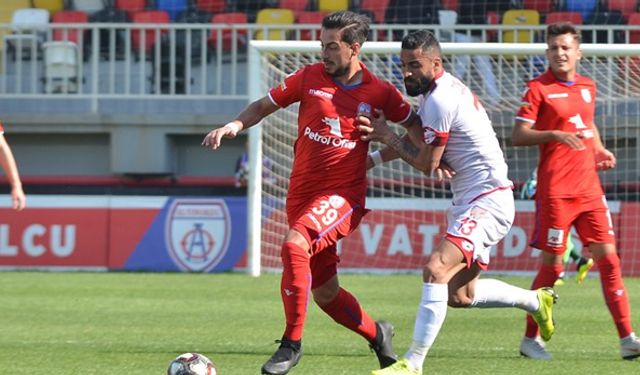 Süper Lig'i kıl payı kaçıran İzmir ekibi Altınordu, üst ligi kafasına koydu