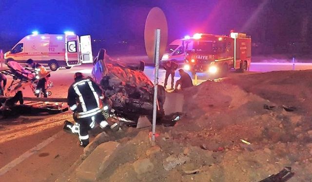 Denizli Çivril Cezaevi Kavşağı trafik kazası: 3 yaralı