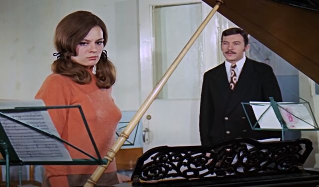Beklenen Şarkı filmi 1971 nerede çekildi oyuncuları isimleri ne zaman çekildi kaç yılında?