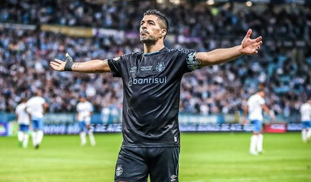 Luis Suarez kariyeri boyunca kaç gol attı aslen nereli kimdir hangi takımlarda oynadı?